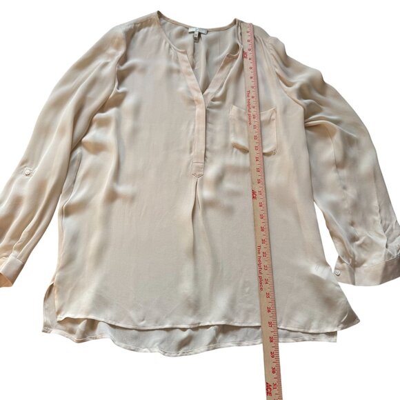 Joie 100% Silk Blouse Top Women's Size Medium Pocket & Roll-Tab Sleeves Cream - Picture 7 of 9
